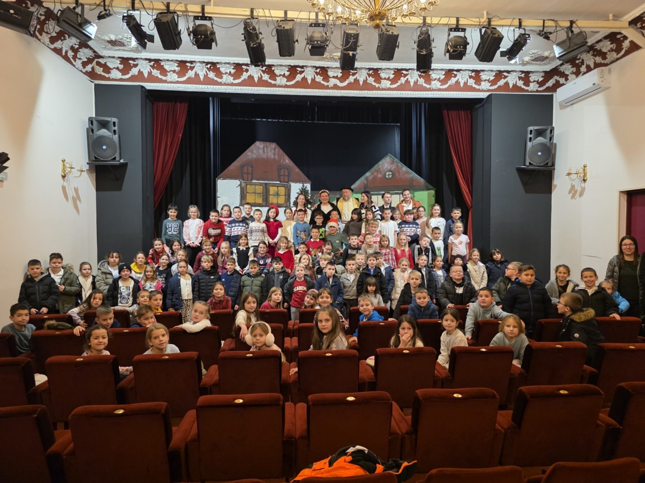 IMG-66e71de9a03e13585bf925c0fce2698b-_20251211-103721_1